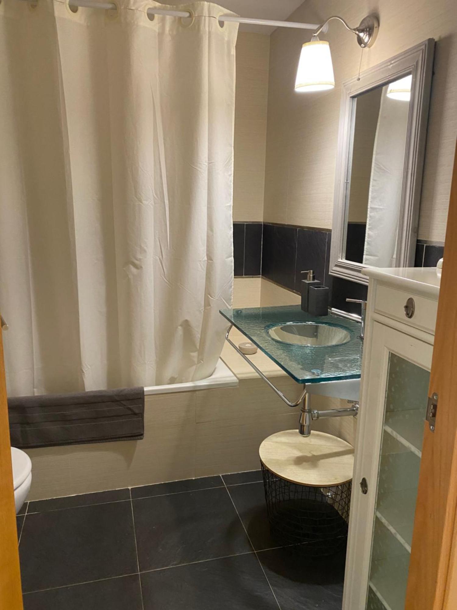 Apartament Hug Roger Valencia D'Aneu Luaran gambar